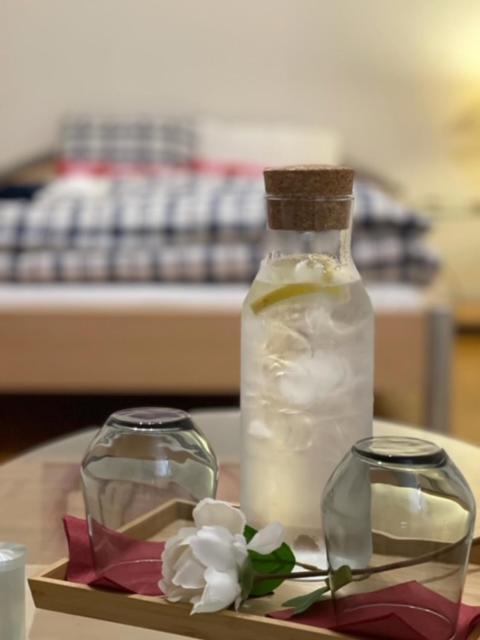 Hostel Lovely Rooms, City Center, Shared Bathroom, Windows To Corridor Φίλλαχ Εξωτερικό φωτογραφία