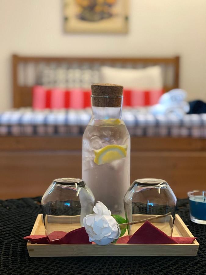 Hostel Lovely Rooms, City Center, Shared Bathroom, Windows To Corridor Φίλλαχ Εξωτερικό φωτογραφία